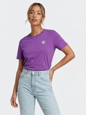 Adidas Purple Graphic Logo Tee – Size S | Athleisure Must-Have | Casual